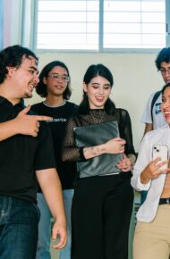 ragazzi scuola